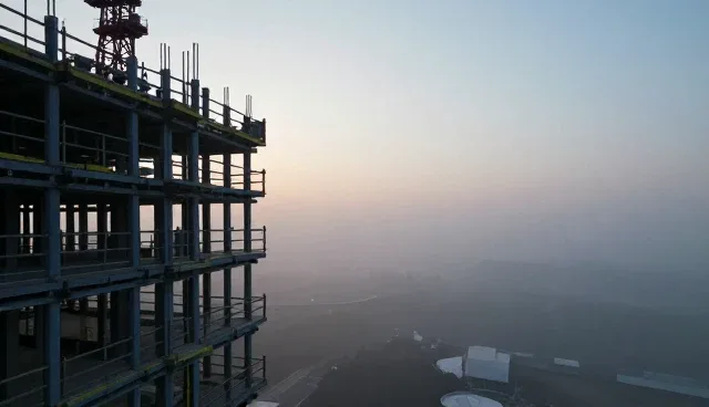 南宁建站：设计误区分析与应对策略